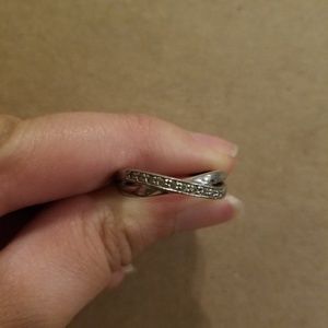 Silver band Size 8 Ring with CZ